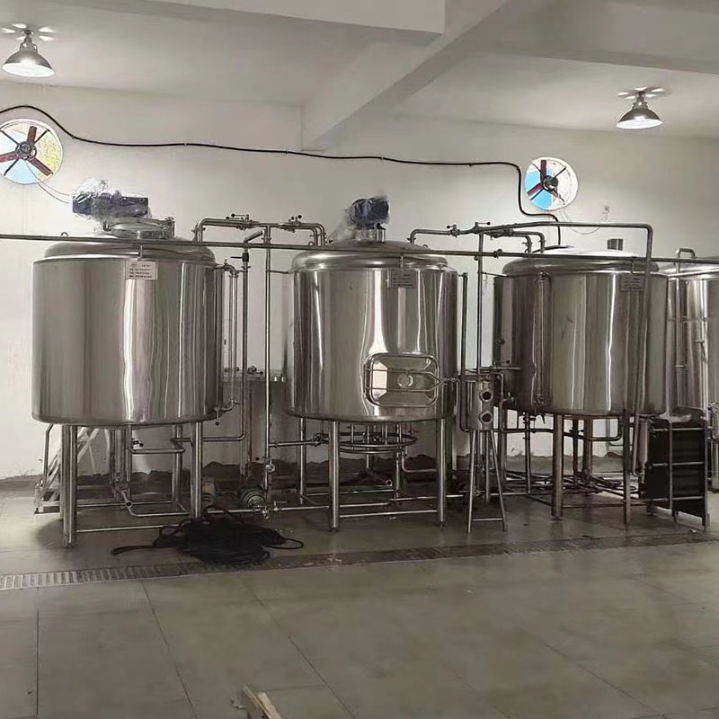 共和精酿啤酒设备厂—如何延长精酿啤酒设备的使用寿命